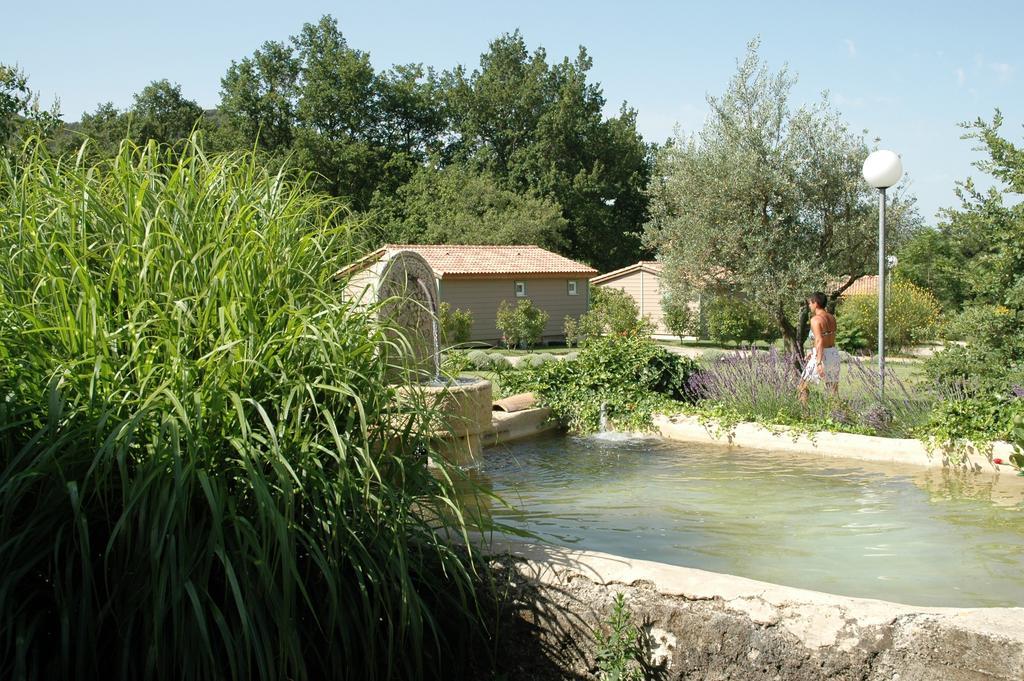 Domaine Des Bridoux Village De Gites Mirabel-aux-Baronnies Szoba fotó